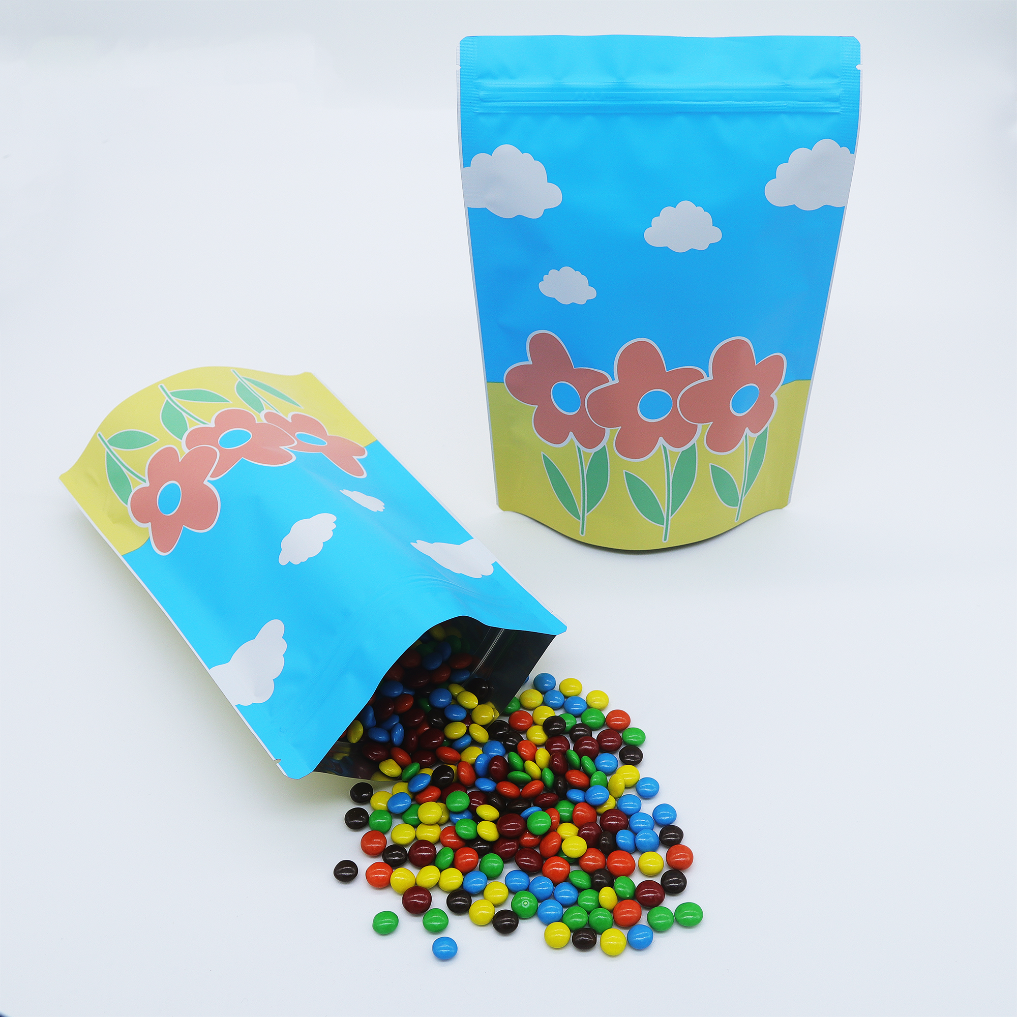 Flower Garden Designs Metallized Mylar Stand Strong® Bags