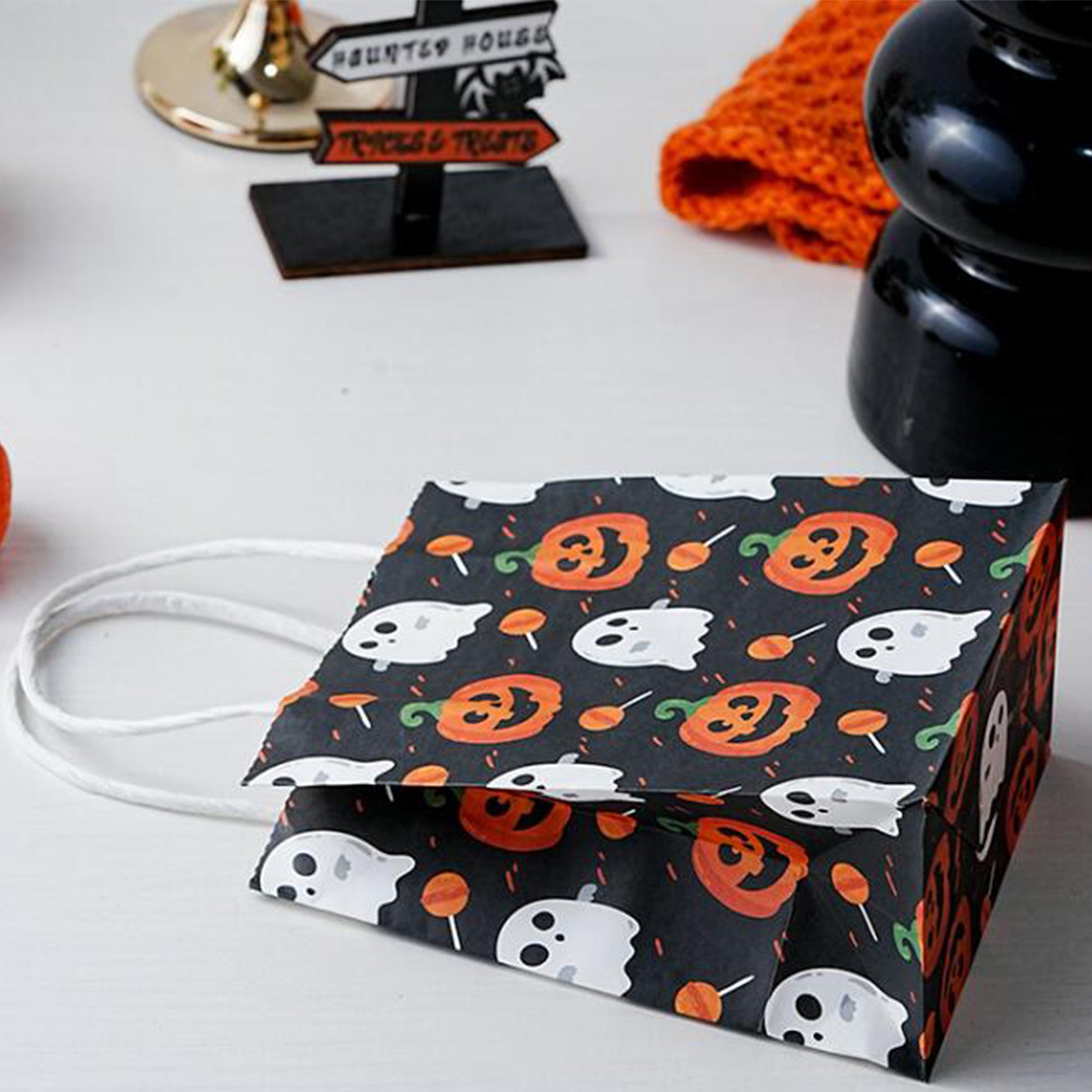Halloween Kraft Gift Bags with Handle