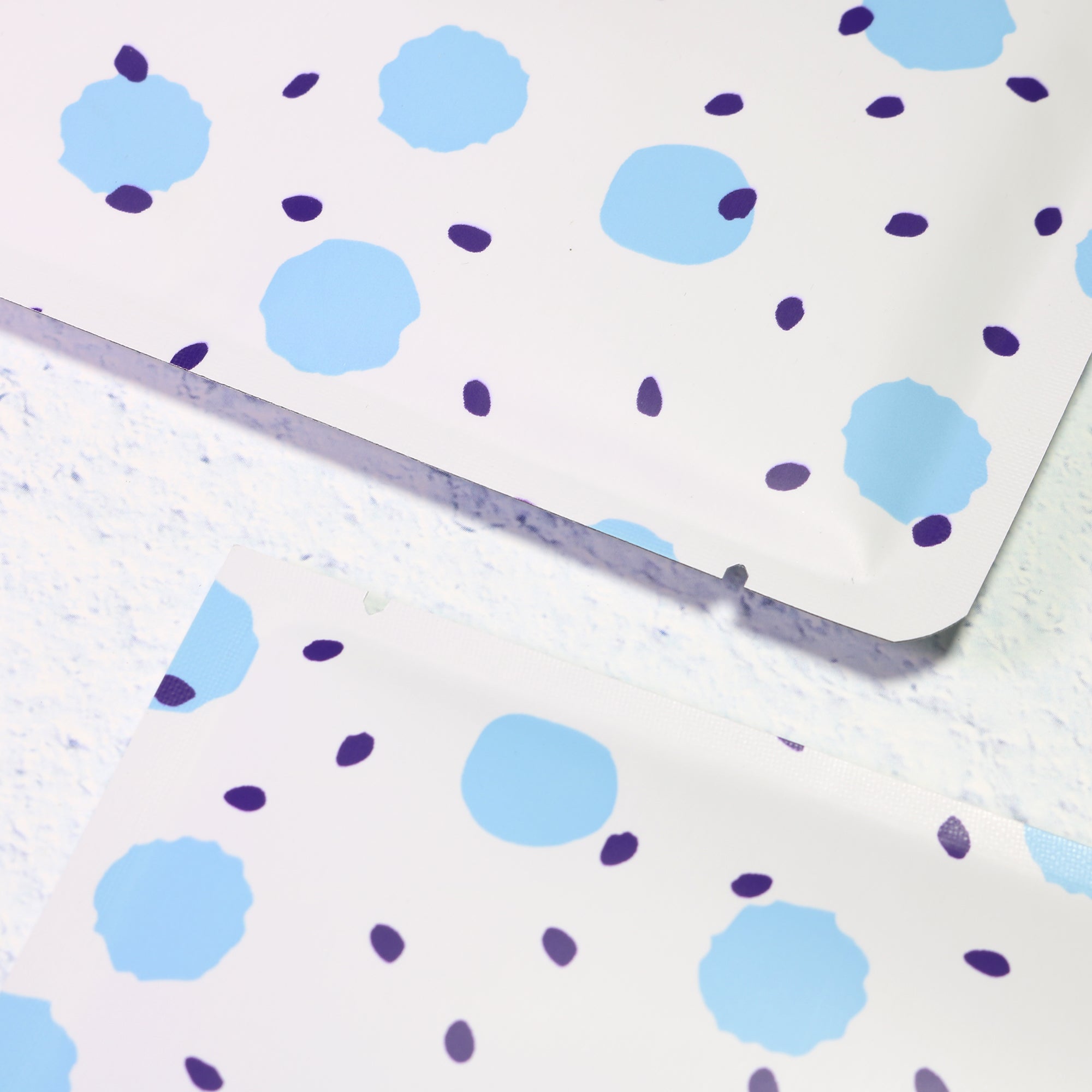 White with Berry Blue Polka Dot Aluminum Open Top Bags