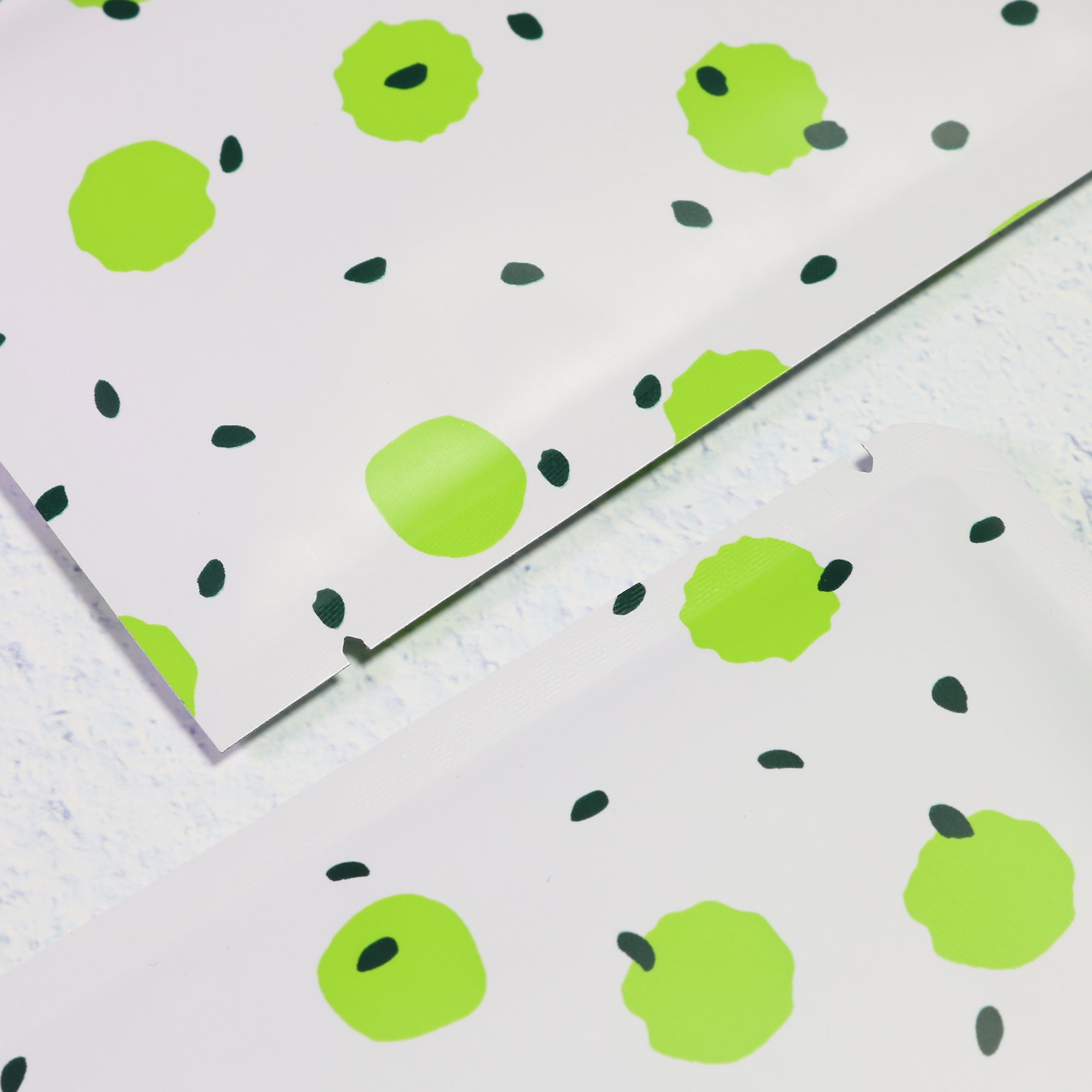 White with Kiwi Green Polka Dot Aluminum Open Top Bags