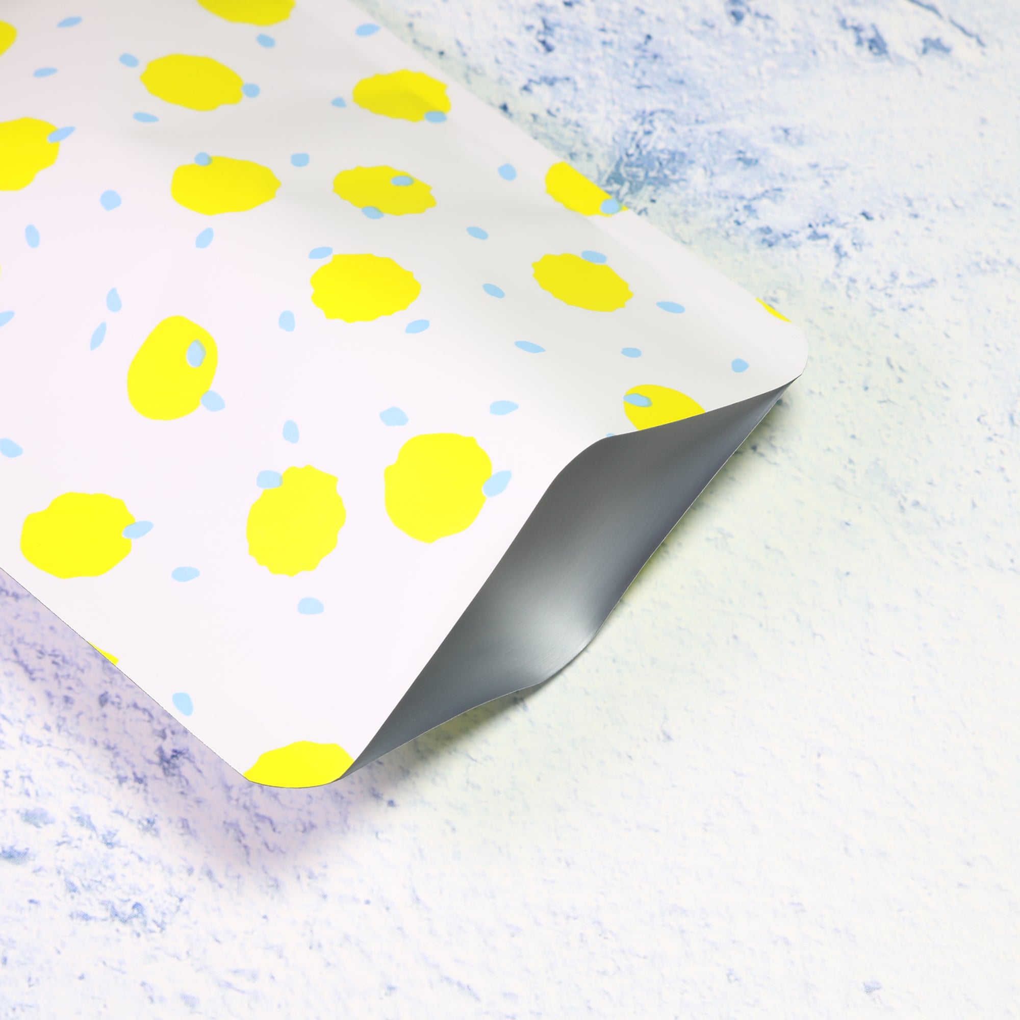 White with Pineapple Yellow Polka Dot Aluminum Open Top Bags