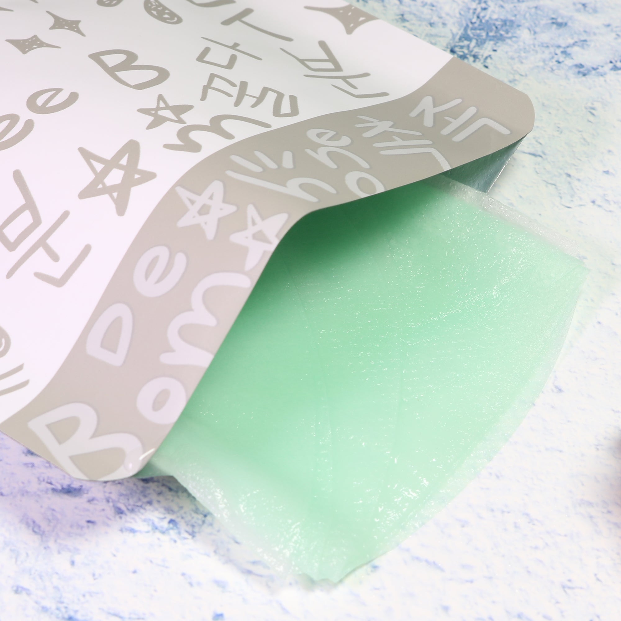 Graffiti Letters Design Aluminum Open Top Bags