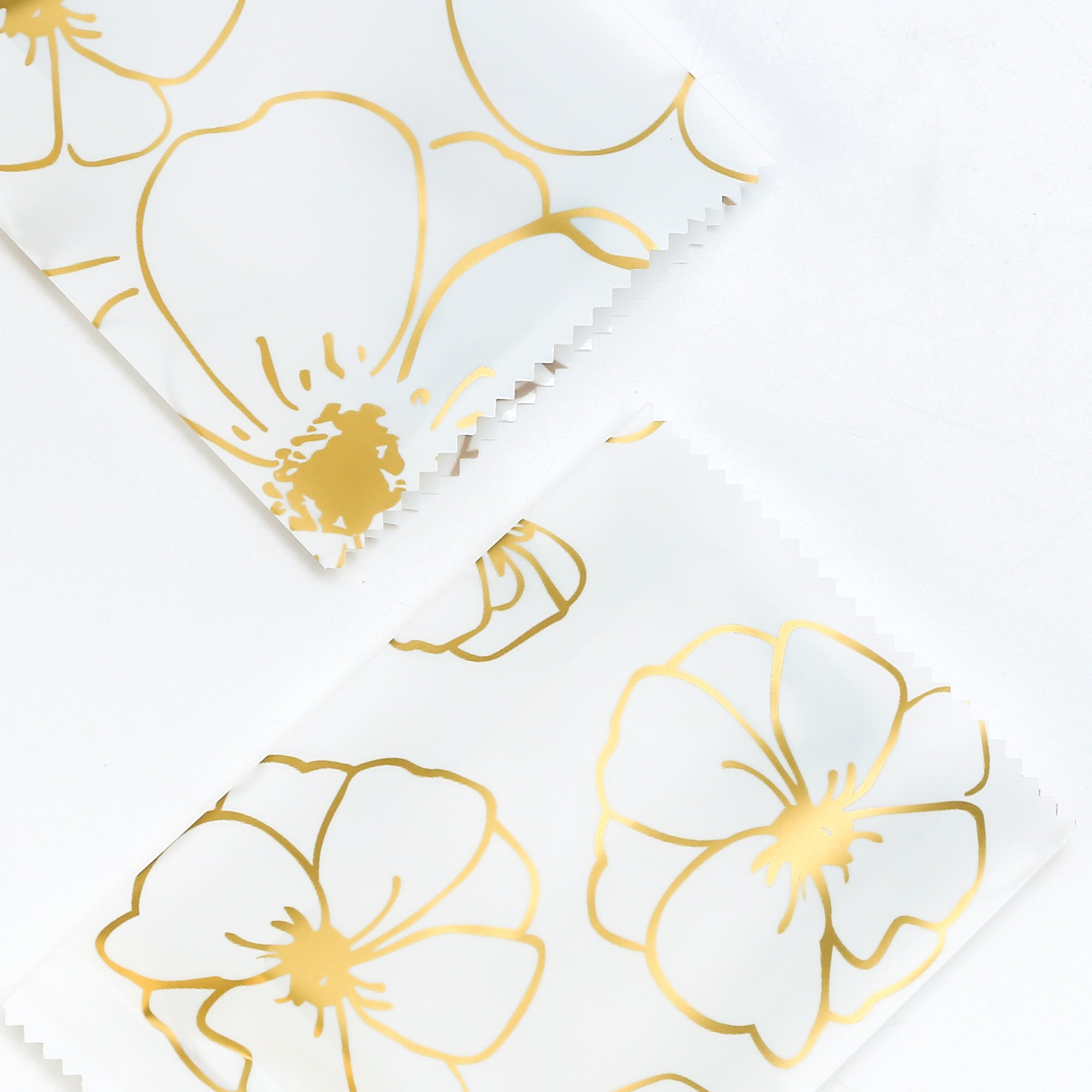 Magnolia White Designed Heat Seal Wrapper Bag