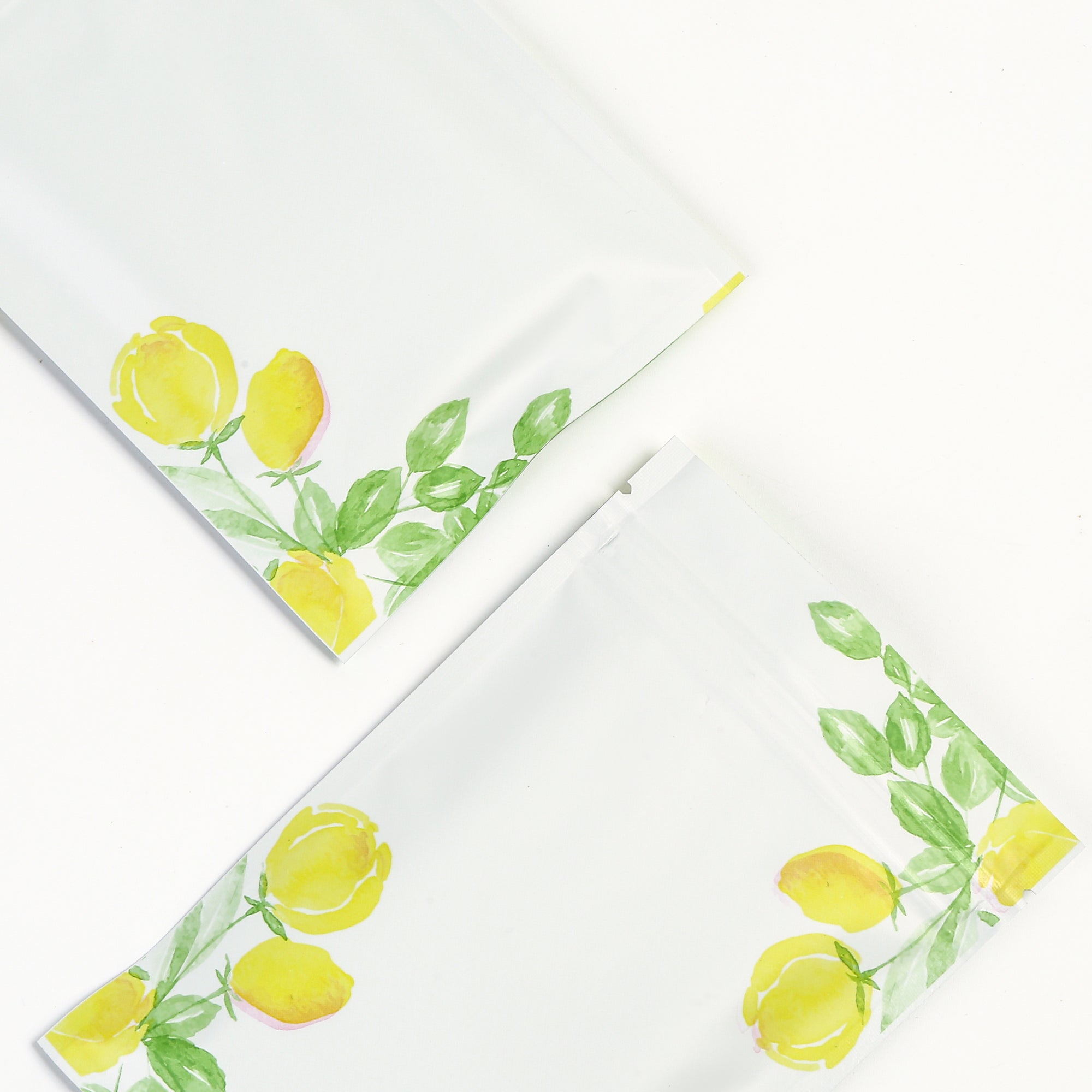 Matte Tulip White Flower Designed Foil Zipper Seal Bags